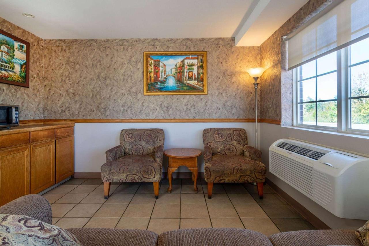 Days Inn By Wyndham Mountain Home Exterior foto